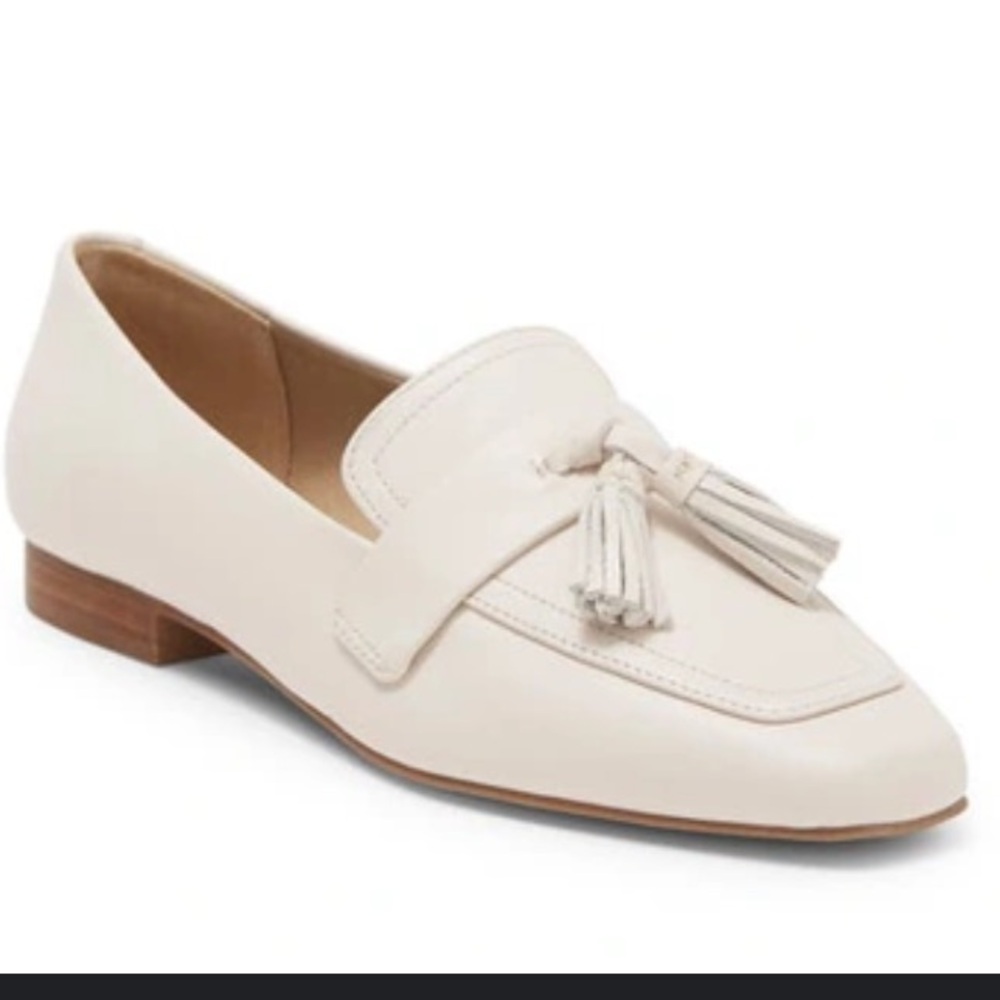 Steve Madden resilient tassel loafer in bone